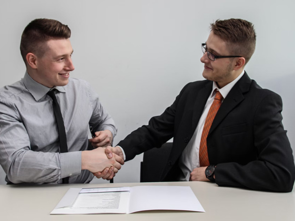 Arkusz z tworzywa sztucznego PP / PESheet Rolki do tacek na żywność Arkusz z tworzywa sztucznego PP / PESheet Rolki do tacek na żywność